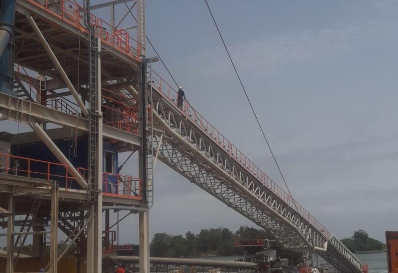 Schiffsentladesystem in San Pedro